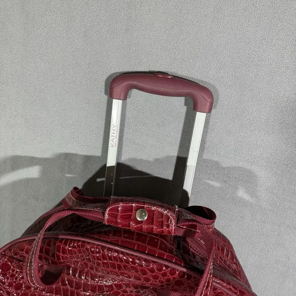 Kathy Van Zeeland Red Croco PVC 2 Piece Luggage Carry On Suitcase & Duffel Bag